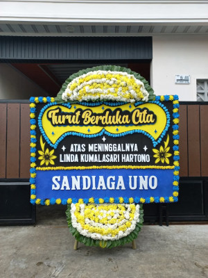 Papan Bunga Duka di Suriamedal
